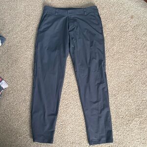 Lululemon Athletica Men's Dark Grey/Black Khakis